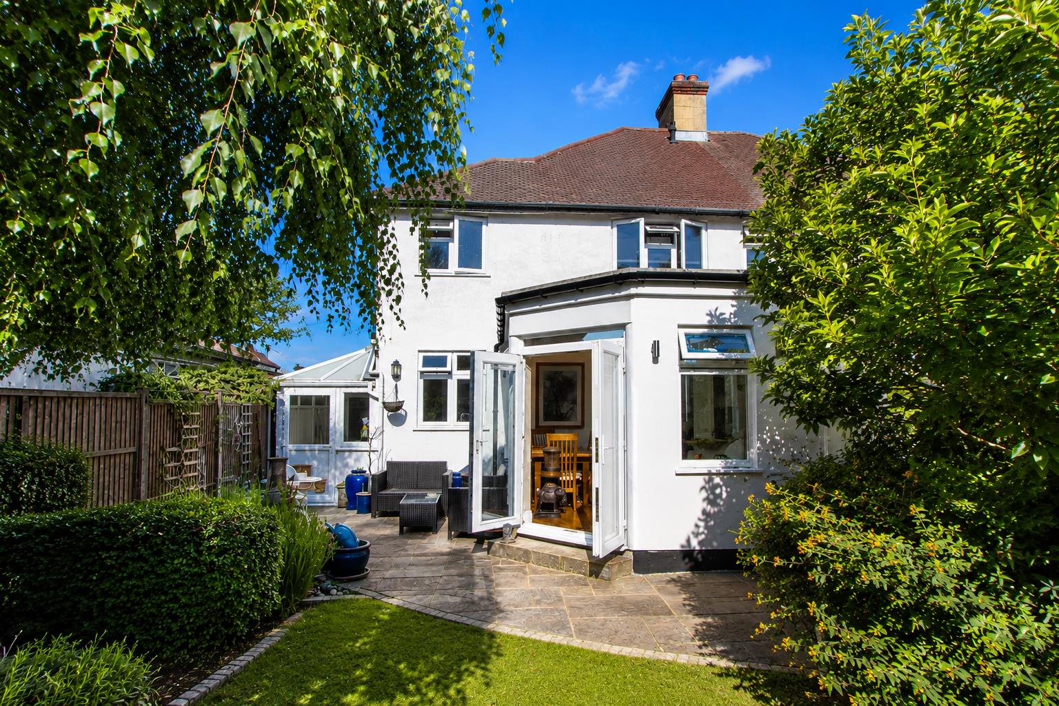 Anglesey Gardens, Carshalton